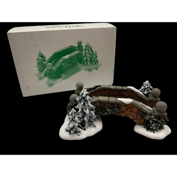 Dept. 56 Village Stone Footbridge #52646 In Original Box - Picture 14 of 14